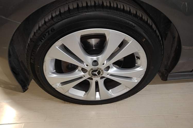 Used Mercedes-Benz B-Class 2017 B 200 Sport Edition Exterior 4