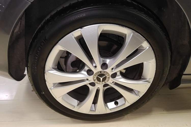 Used Mercedes-Benz B-Class 2017 B 200 Sport Edition Exterior 5