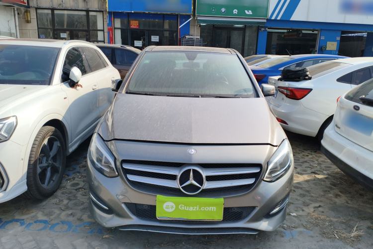 Used Mercedes-Benz B-Class 2017 B 200 Fashion Model Front