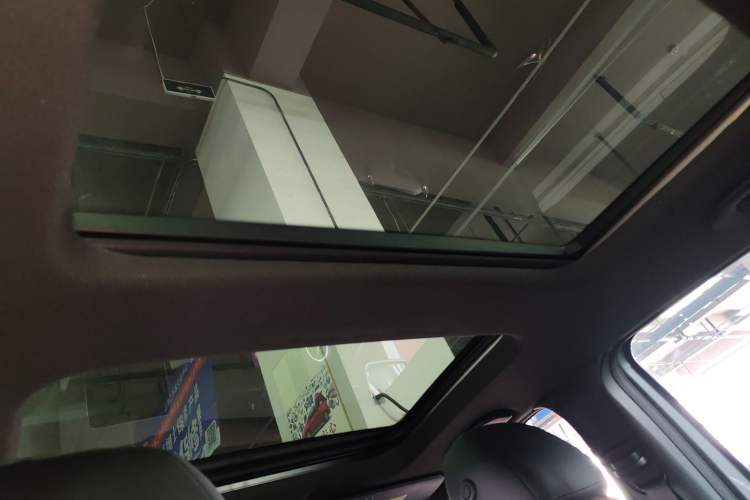 Used Mercedes-Benz B-Class 2017 B 200 Fashion Model Headliner