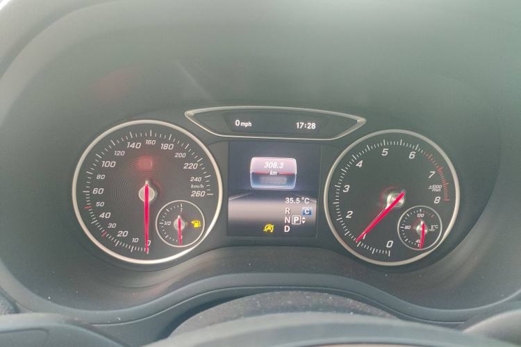 Used Mercedes-Benz B-Class 2017 B 200 Fashion Model Instrument Cluster