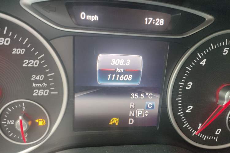 Used Mercedes-Benz B-Class 2017 B 200 Fashion Model Odometer Close Up