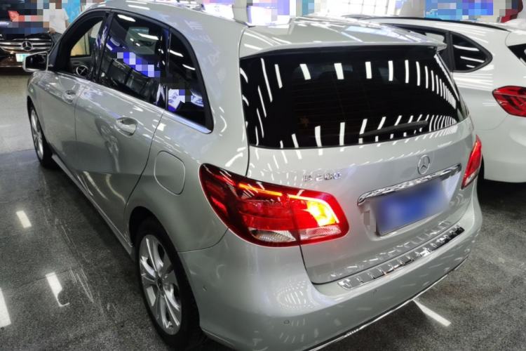 Used Mercedes-Benz B-Class 2017 B 200 Sport Edition Rear Left 45 Deg