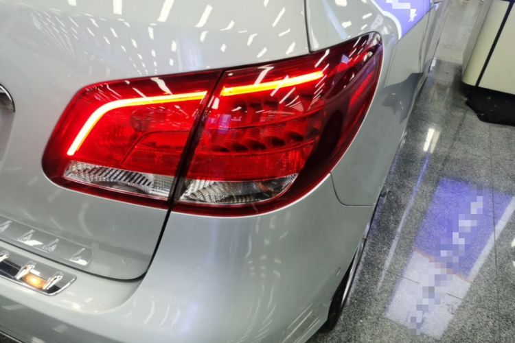 Used Mercedes-Benz B-Class 2017 B 200 Sport Edition Right Rear Taillight