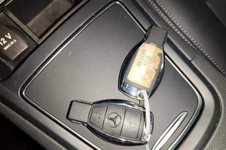 Used Mercedes-Benz B-Class 2017 B 200 Fashion Model Vehicle Key