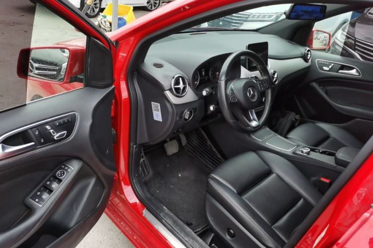 Used Mercedes-Benz B-Class 2017 B 200 Fashion Model Driver Seat