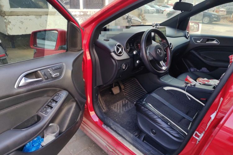 Used Mercedes-Benz B-Class 2017 B 200 Fashion Model Driver Seat