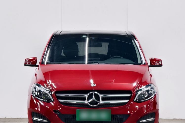 Used Mercedes-Benz B-Class 2017 B 200 Fashion Model Exterior 1