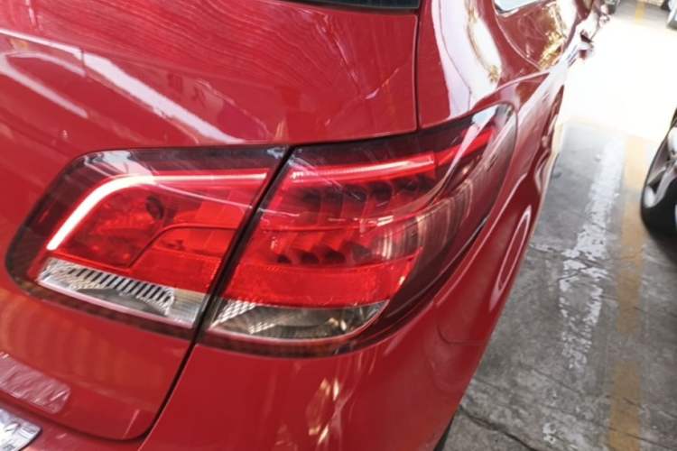 Used Mercedes-Benz B-Class 2017 B 180 Exterior 3
