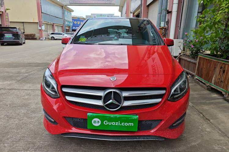 Used Mercedes-Benz B-Class 2017 B 200 Fashion Model Front