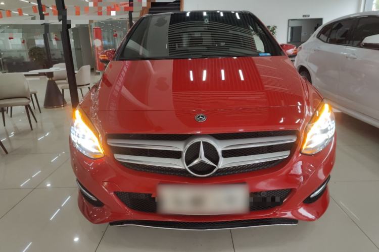 Used Mercedes-Benz B-Class 2017 B 200 Fashion Model Front