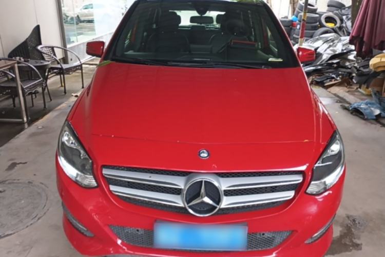 Used Mercedes-Benz B-Class 2017 B 200 Sport Edition Front