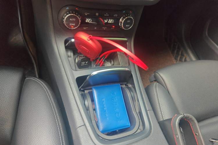 Used Mercedes-Benz B-Class 2017 B 200 Fashion Model Gear Lever