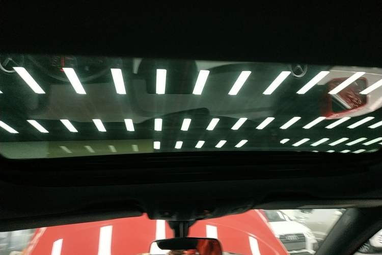 Used Mercedes-Benz B-Class 2017 B 200 Sport Edition Headliner