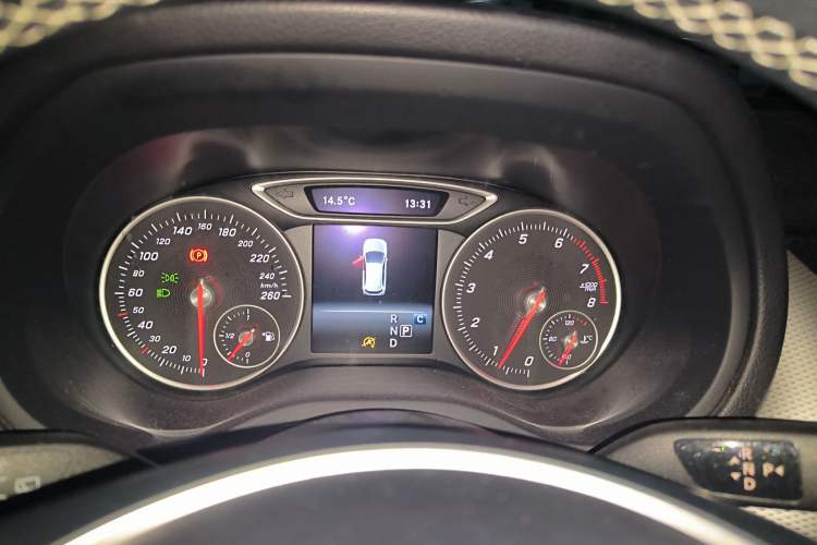 Used Mercedes-Benz B-Class 2017 B 200 Fashion Model Instrument Cluster