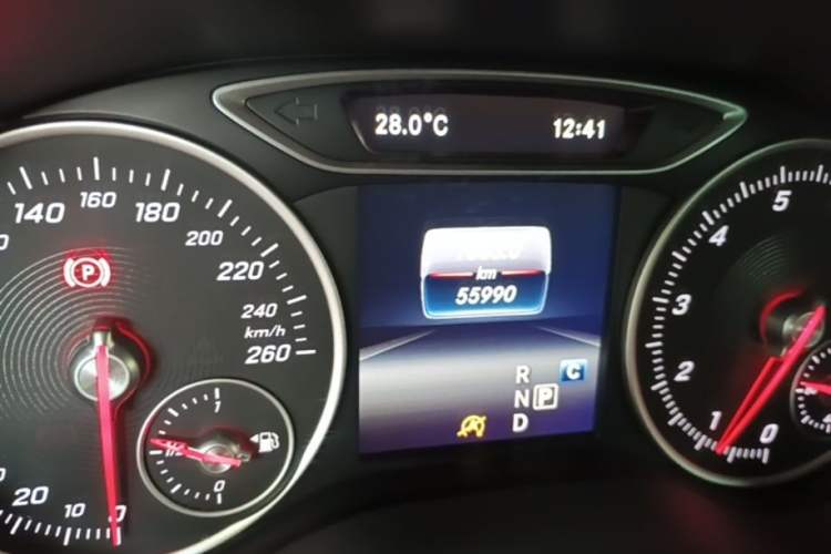 Used Mercedes-Benz B-Class 2017 B 200 Sport Edition Instrument Cluster