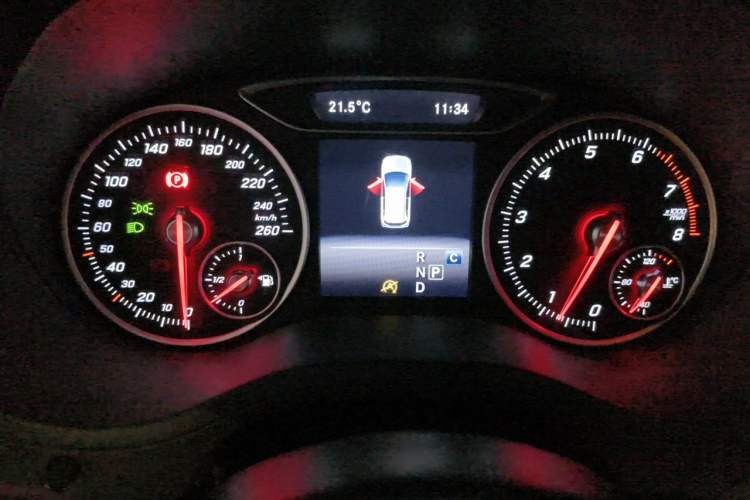 Used Mercedes-Benz B-Class 2017 B 200 Fashion Model Instrument Cluster