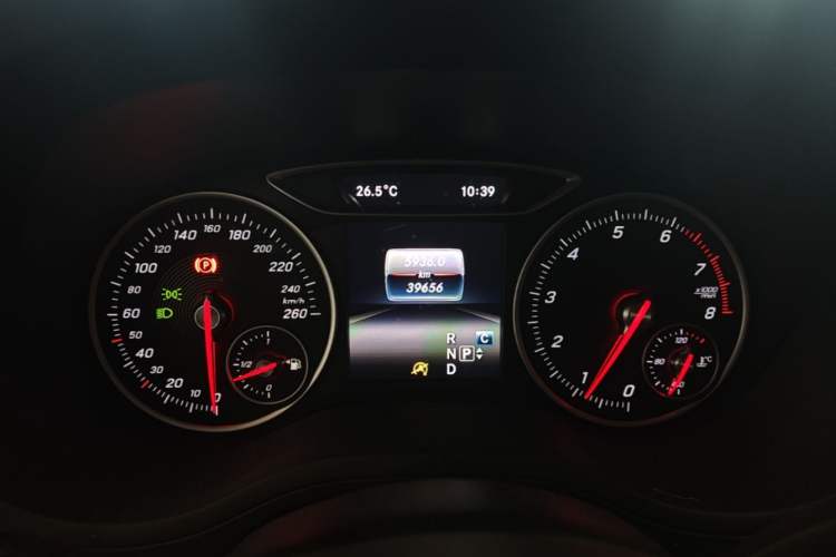 Used Mercedes-Benz B-Class 2017 B 200 Sport Edition Instrument Cluster