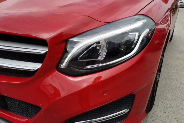 Used Mercedes-Benz B-Class 2017 B 200 Fashion Model Left Front Headlight