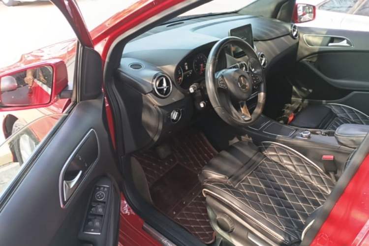 Used Mercedes-Benz B-Class 2017 B 180 Left Front Seat