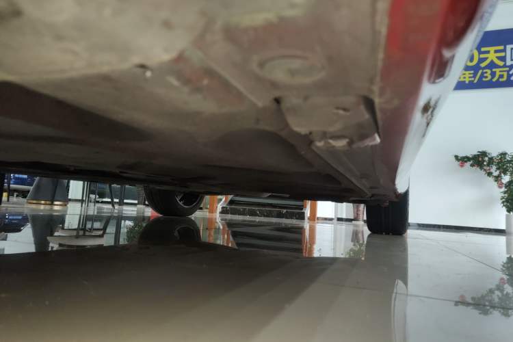 Used Mercedes-Benz B-Class 2017 B 200 Fashion Model Left Side Sill