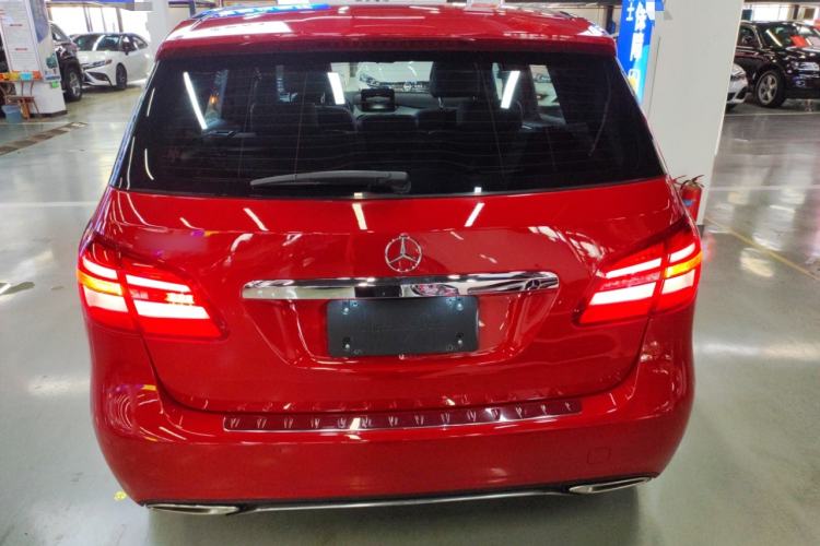 Used Mercedes-Benz B-Class 2017 B 200 Fashion Model Rear