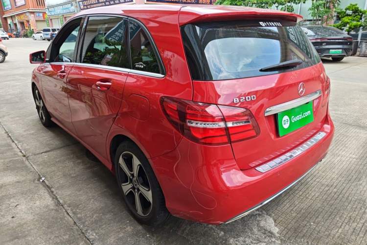 Used Mercedes-Benz B-Class 2017 B 200 Fashion Model Rear Left 45 Deg