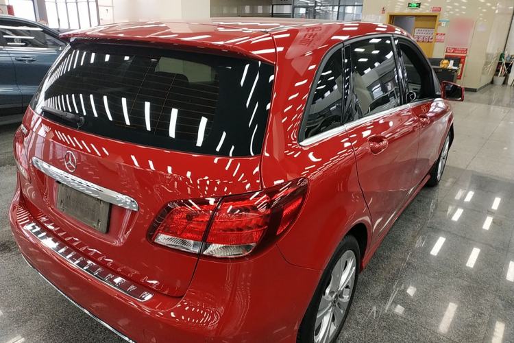 Used Mercedes-Benz B-Class 2017 B 200 Sport Edition Rear Right 45 Deg