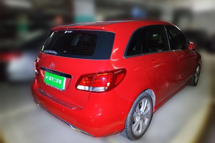 Used Mercedes-Benz B-Class 2017 B 200 Sport Edition Rear Right 45 Deg