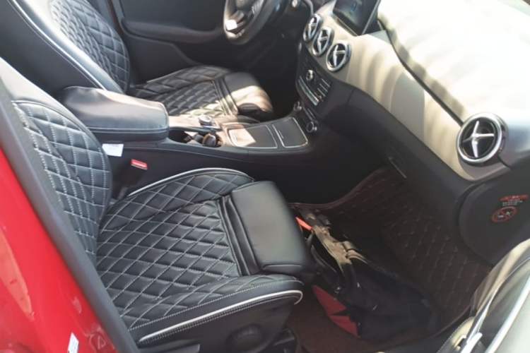 Used Mercedes-Benz B-Class 2017 B 180 Right Front Seat