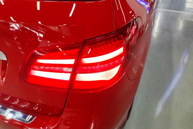 Used Mercedes-Benz B-Class 2017 B 200 Fashion Model Right Rear Taillight