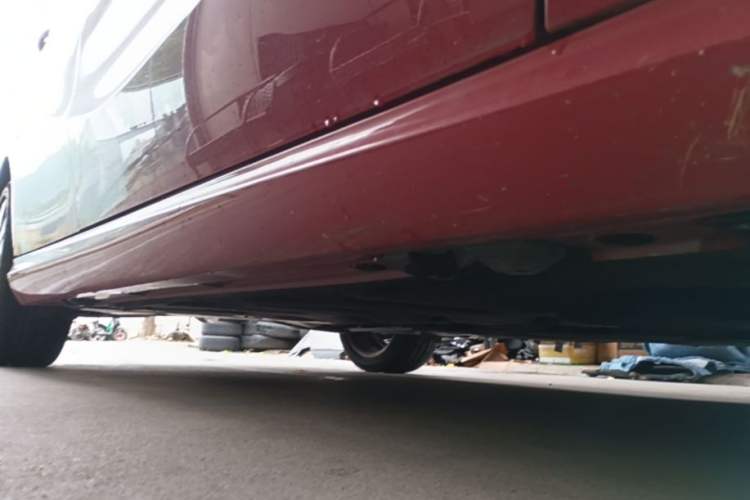 Used Mercedes-Benz B-Class 2017 B 200 Sport Edition Right Side Sill