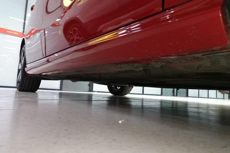 Used Mercedes-Benz B-Class 2017 B 200 Fashion Model Right Side Sill