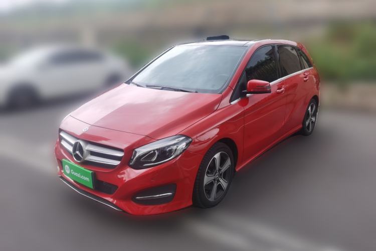 Używany Mercedes-Benz B-Class 2017 B 200 Fashion Model Guazi used car, China used car export, Used car for sale, Used cars, Cheapest cars for sale