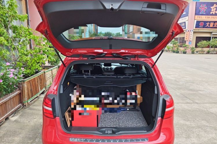 Used Mercedes-Benz B-Class 2017 B 200 Fashion Model Trunk