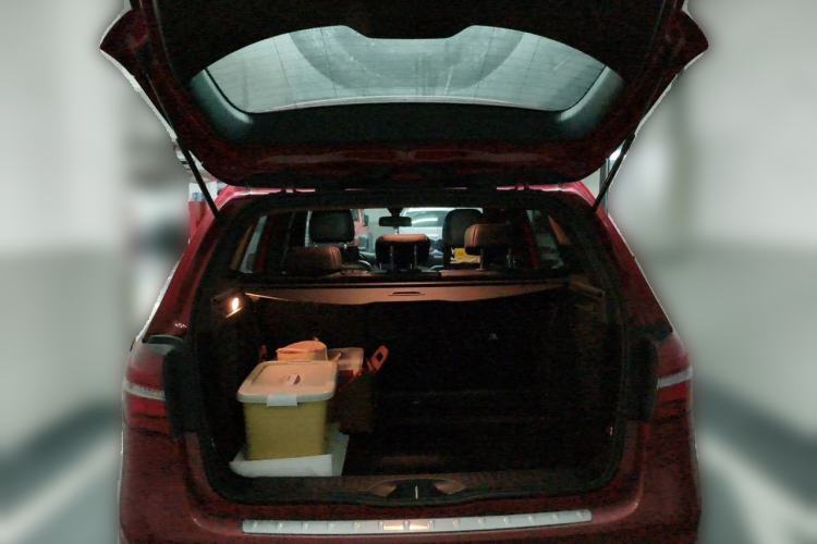 Used Mercedes-Benz B-Class 2017 B 200 Fashion Model Trunk