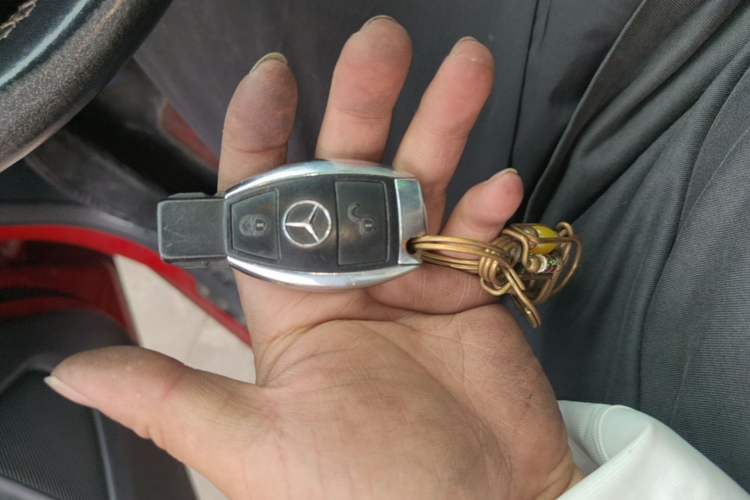 Used Mercedes-Benz B-Class 2017 B 200 Fashion Model Vehicle Key