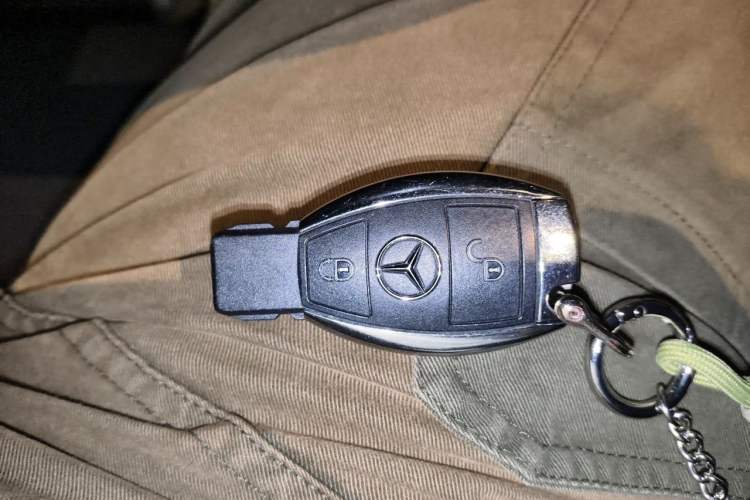 Used Mercedes-Benz B-Class 2017 B 200 Fashion Model Vehicle Key