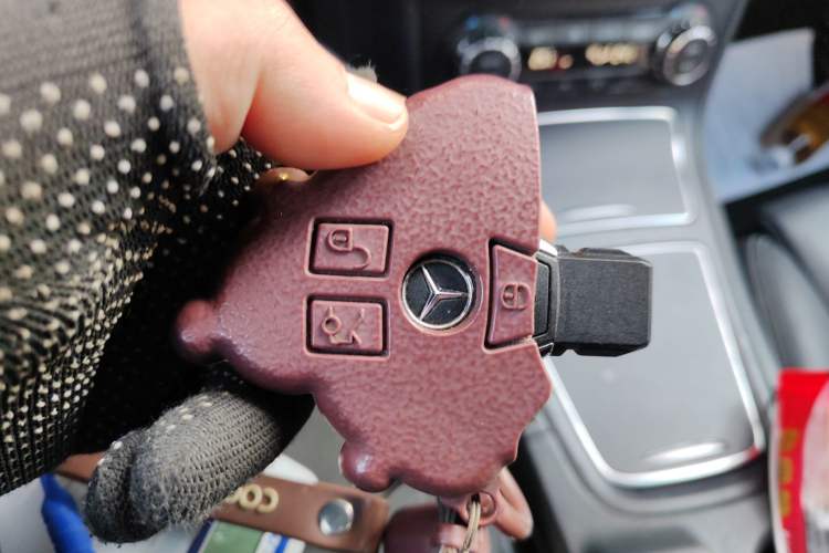 Used Mercedes-Benz B-Class 2017 B 200 Fashion Model Vehicle Key