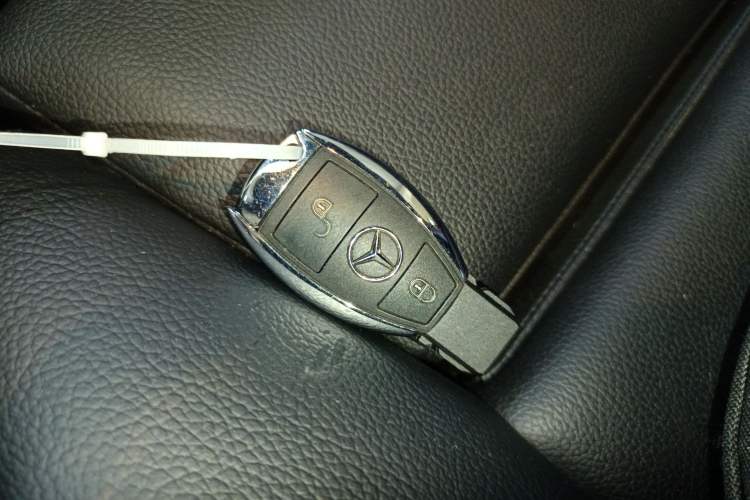 Used Mercedes-Benz B-Class 2017 B 200 Fashion Model Vehicle Key