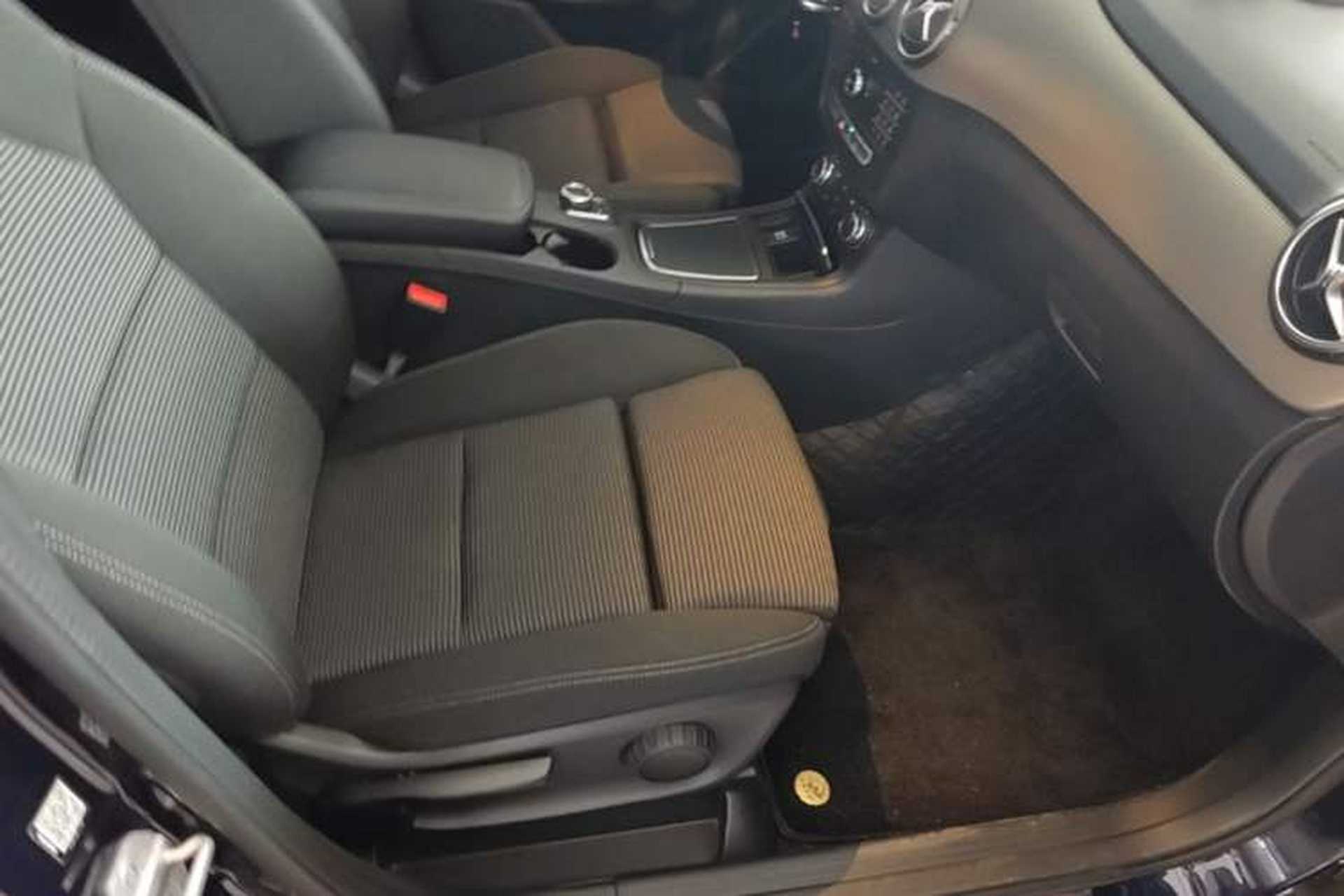 Used Mercedes-Benz B-Class 2017 B 180 Right Front Seat