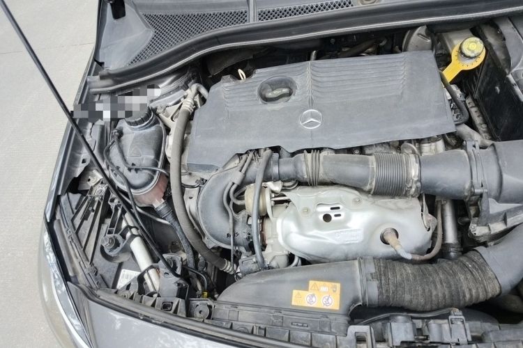 Used Mercedes-Benz B-Class 2017 B 200 Sport Edition Engine Bay Right