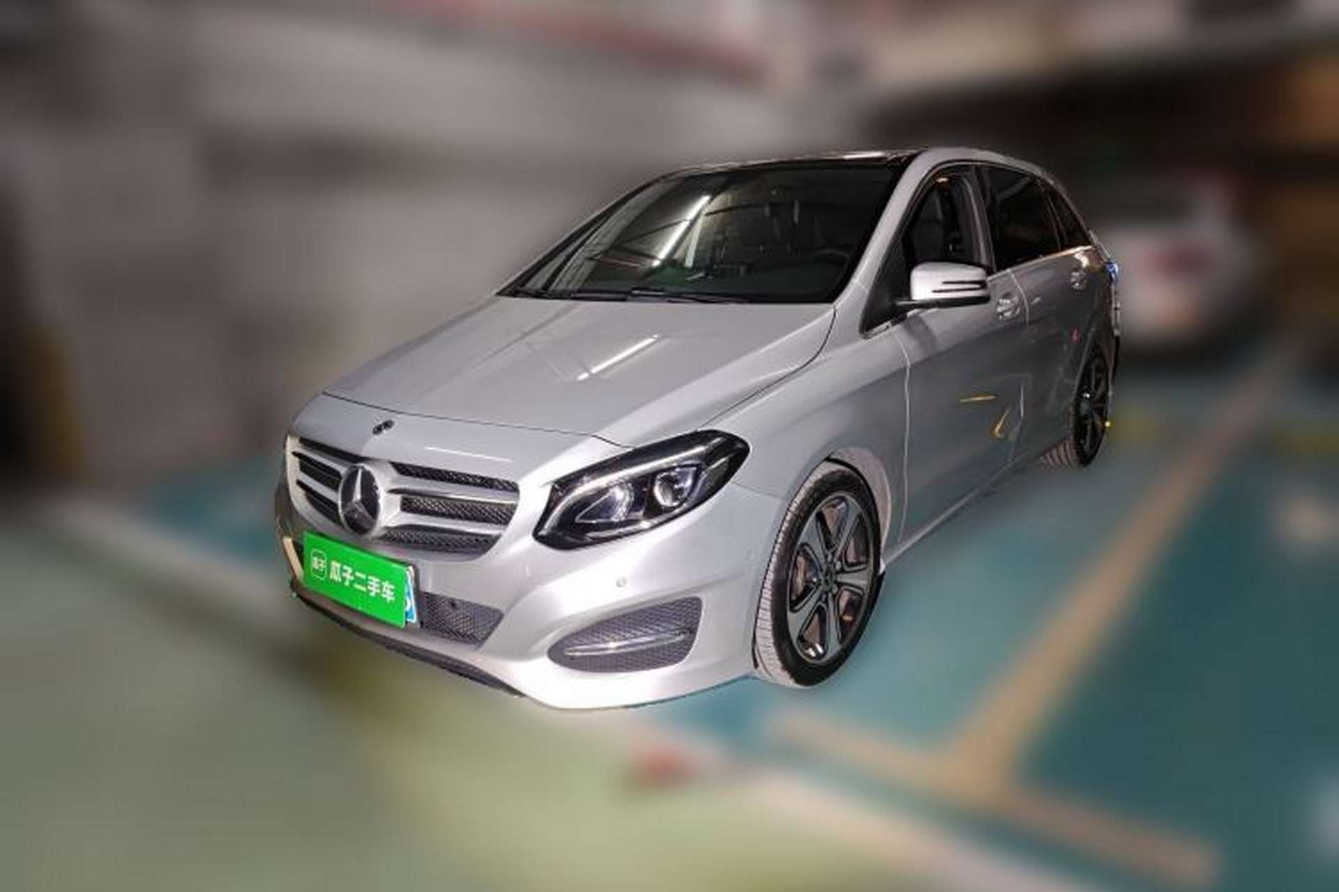 Used Mercedes-Benz B-Class 2017 B 200 Fashion Model Front Left 45 Deg