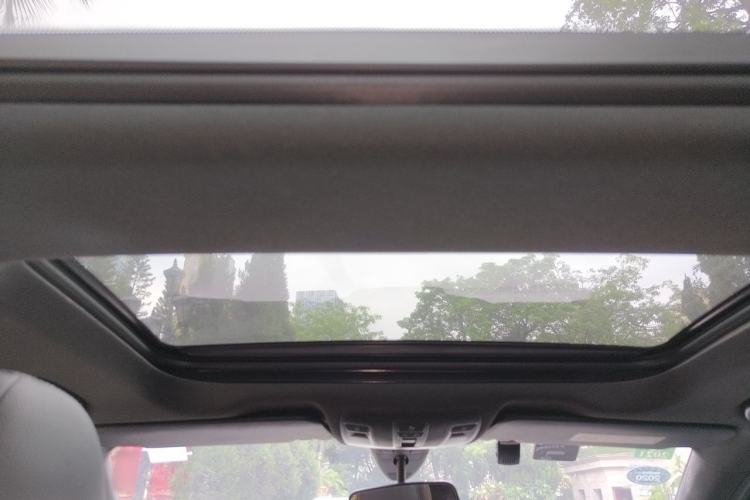 Used Mercedes-Benz B-Class 2017 B 200 Sport Edition Headliner