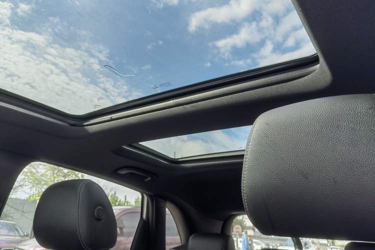 Used Mercedes-Benz B-Class 2017 B 200 Sport Edition Headliner