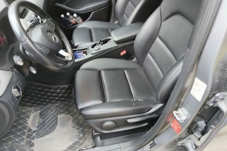 Used Mercedes-Benz B-Class 2017 B 200 Sport Edition Left Front Seat