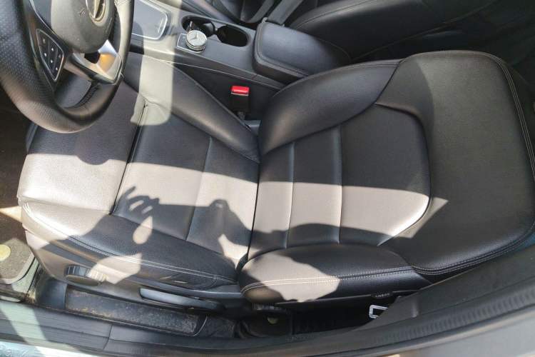 Used Mercedes-Benz B-Class 2017 B 200 Sport Edition Left Front Seat