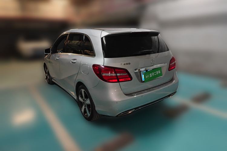 Used Mercedes-Benz B-Class 2017 B 200 Fashion Model Rear Left 45 Deg