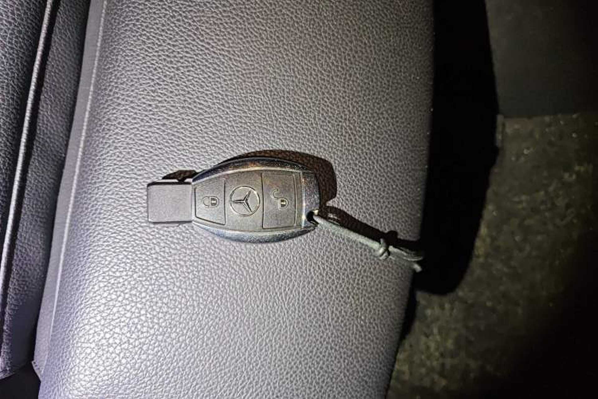 Used Mercedes-Benz B-Class 2017 B 200 Fashion Model Vehicle Key