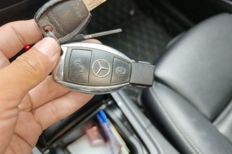 Used Mercedes-Benz B-Class 2017 B 200 Sport Edition Vehicle Key
